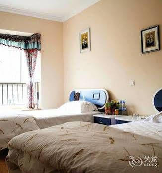 Kunming Colorful Cloud Apartment Hotel Eksteriør bilde